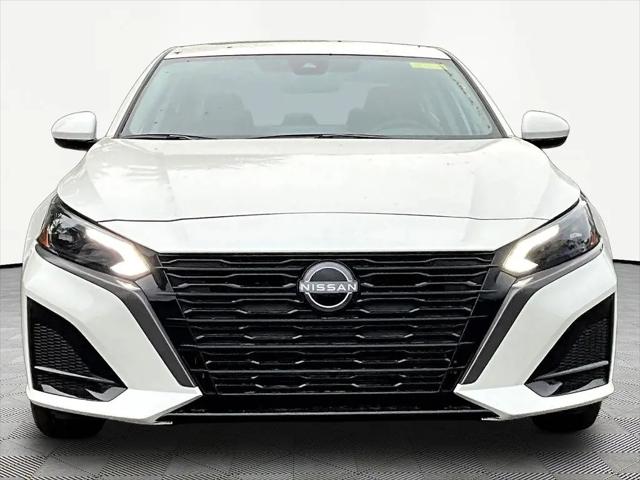 2026 Nissan Altima SV FWD