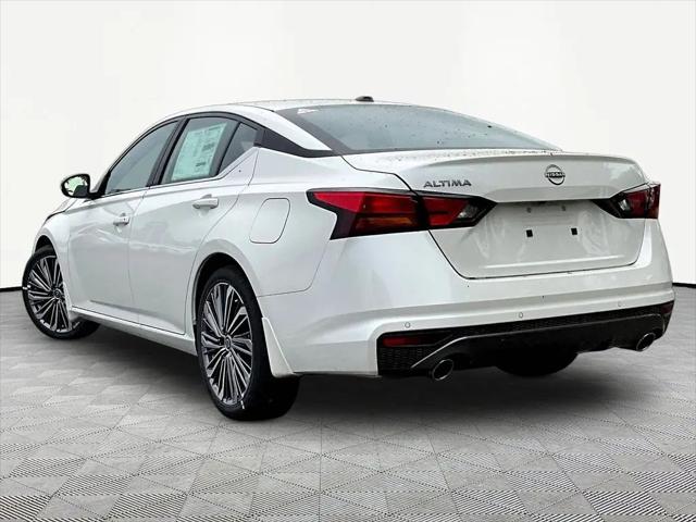 2026 Nissan Altima SV FWD