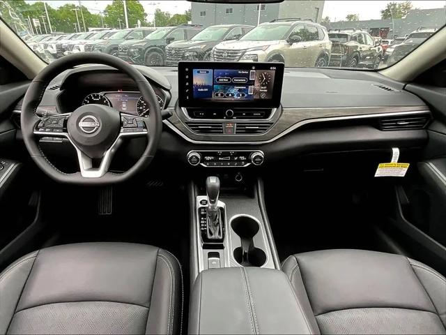 2026 Nissan Altima SV FWD