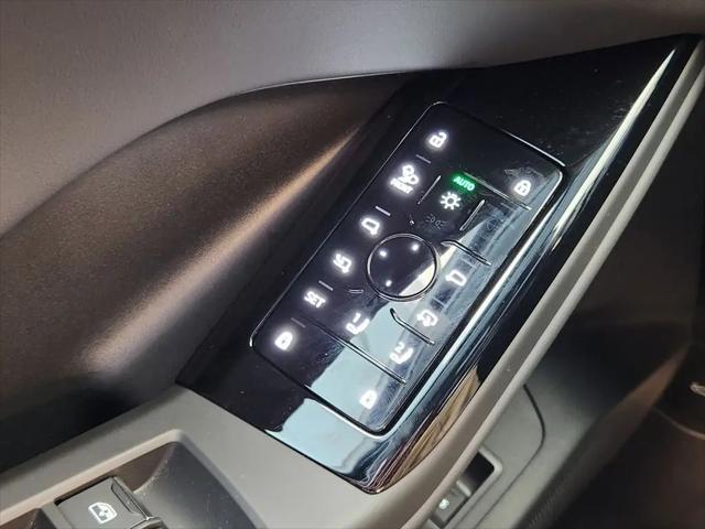 2027 Audi SQ6 e-tron Premium Plus