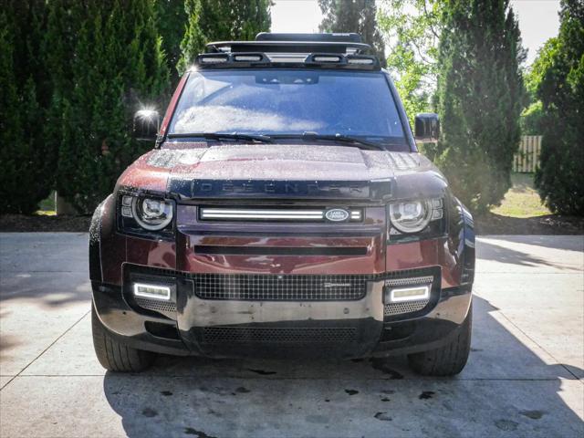 2023 Land Rover Defender 130 X-Dynamic SE