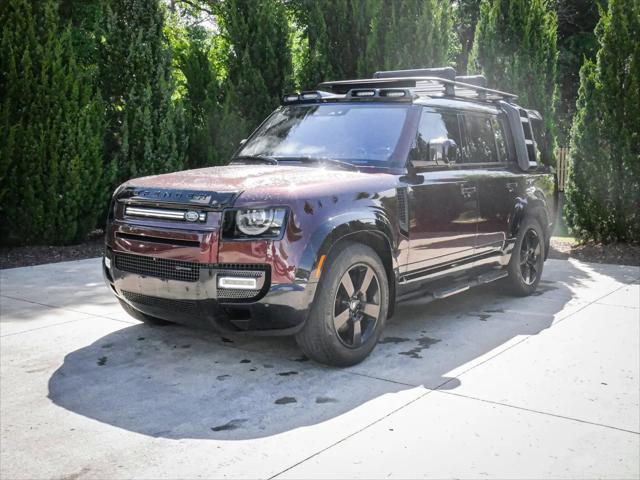 2023 Land Rover Defender 130 X-Dynamic SE