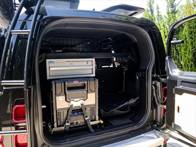 2023 Land Rover Defender 110 S