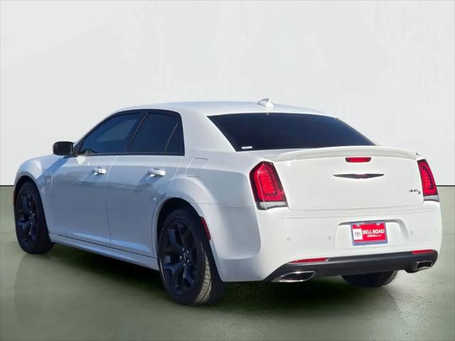 2021 Chrysler 300 300S