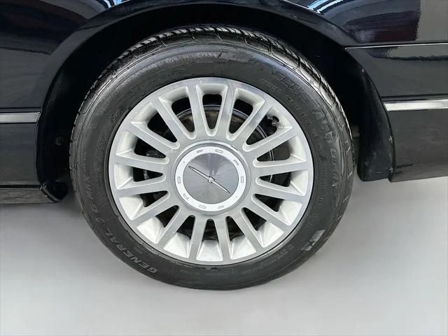 2005 Ford Thunderbird Premium
