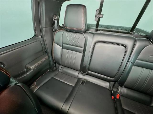 2024 Nissan Frontier Crew Cab PRO-4X 4x4