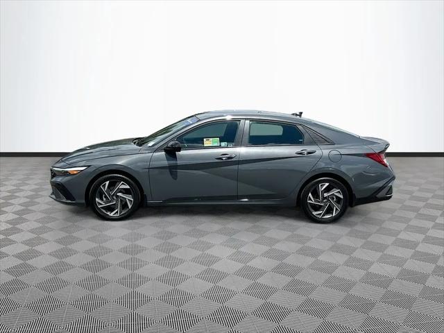 2025 Hyundai Elantra Hybrid SEL Sport