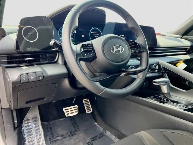 2025 Hyundai Elantra Hybrid SEL Sport