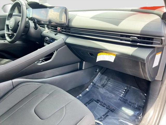 2025 Hyundai Elantra Hybrid SEL Sport