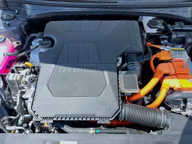 2025 Hyundai Elantra Hybrid SEL Sport