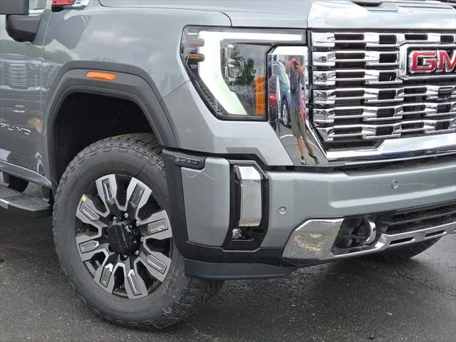 2026 GMC Sierra 2500HD Crew Cab, Standard Bed, Denali, 4WD