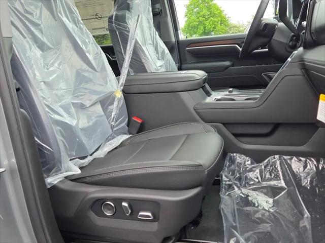 2026 GMC Sierra 2500HD Crew Cab, Standard Bed, Denali, 4WD