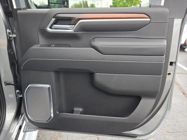 2026 GMC Sierra 2500HD Crew Cab, Standard Bed, Denali, 4WD