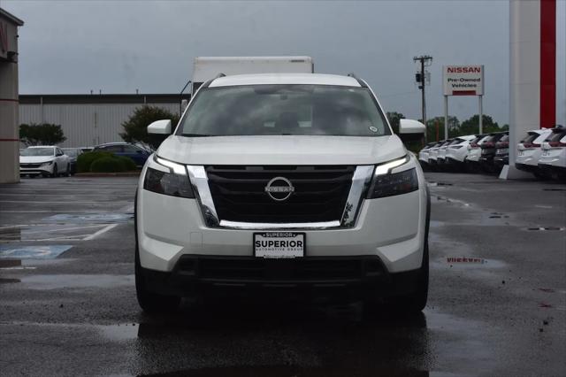 2025 Nissan Pathfinder SV FWD