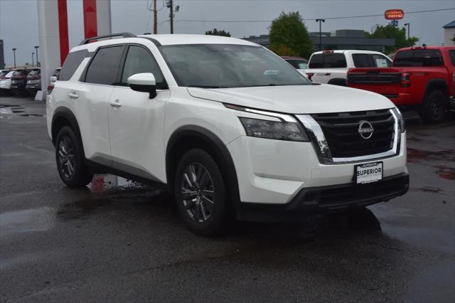 2025 Nissan Pathfinder SV FWD