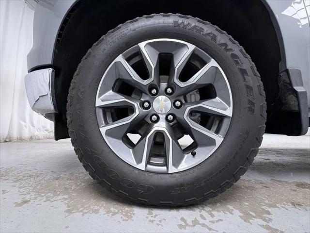 2023 Chevrolet Silverado 1500 4WD Crew Cab Short Bed LT with 2FL