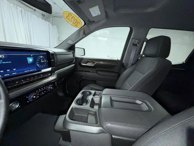 2023 Chevrolet Silverado 1500 4WD Crew Cab Short Bed LT with 2FL