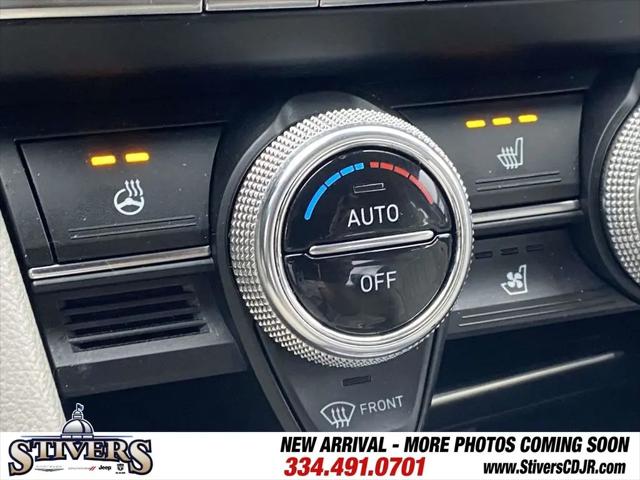 2020 Genesis G70 3.3T RWD