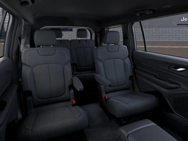 2026 Jeep Grand Cherokee L Altitude 4x2