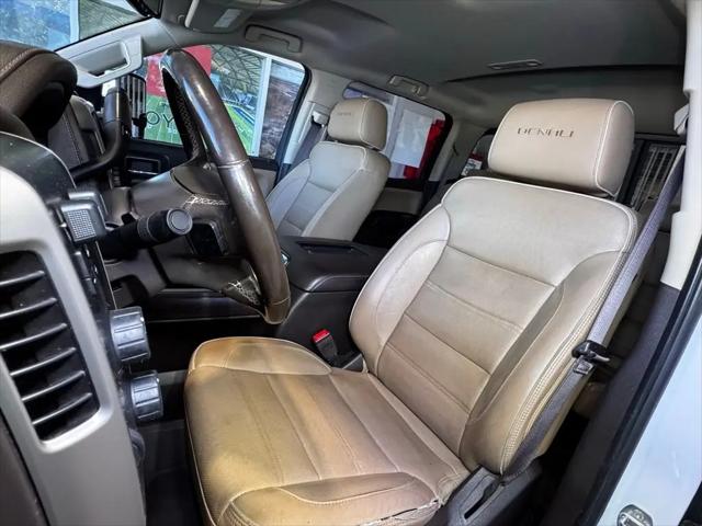 2019 GMC Sierra 2500HD Denali
