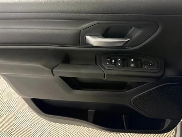 2026 Ram 1500 Tradesman Crew Cab 4x2 5'7" Box
