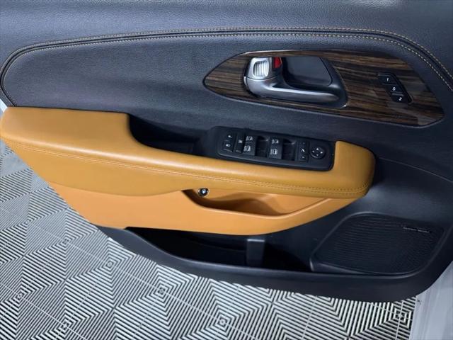 2023 Chrysler Pacifica Hybrid Pinnacle