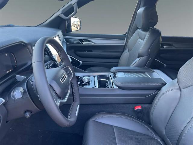 2026 Jeep Grand Wagoneer 4x2