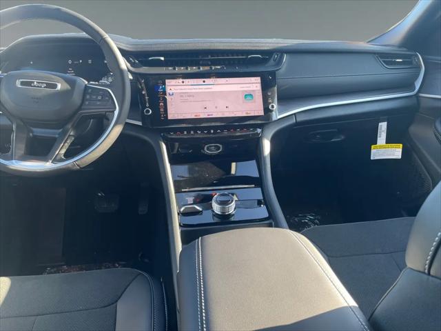 2026 Jeep Grand Cherokee L Altitude 4x4