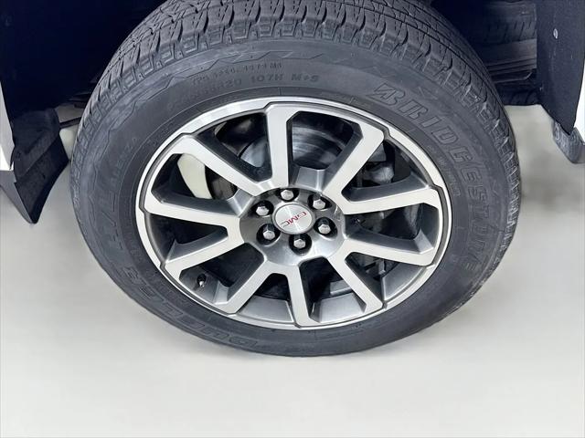 2021 GMC Canyon 4WD Crew Cab Short Box Denali