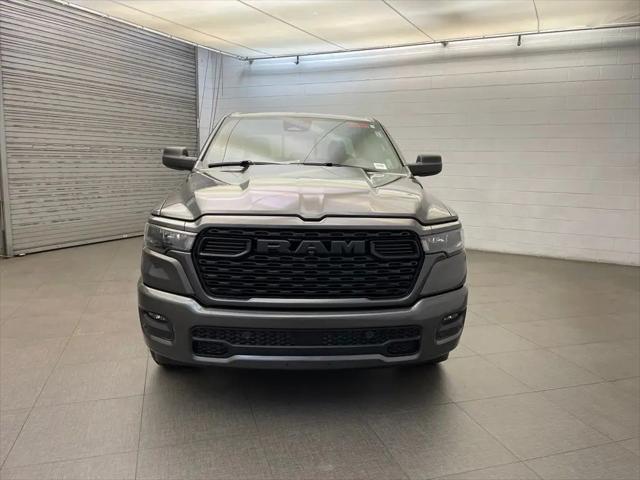 2026 Ram 1500 Express Crew Cab 4x4 5'7" Box