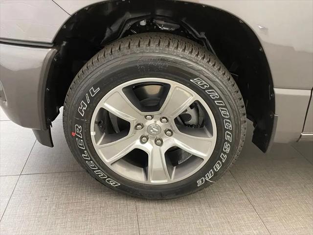 2026 Ram 1500 Express Crew Cab 4x4 5'7" Box