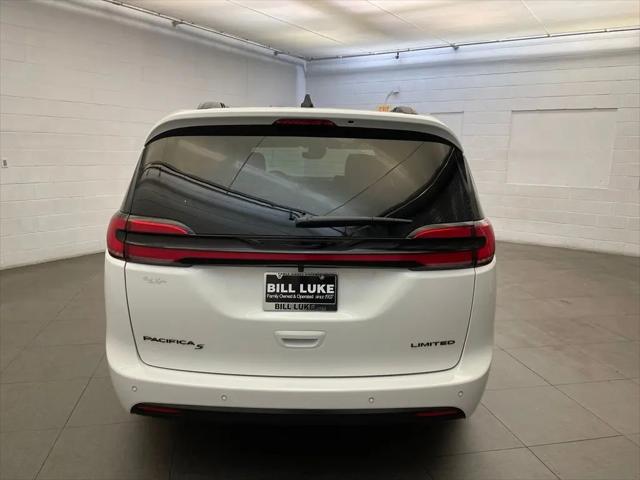 2027 Chrysler Pacifica Limited