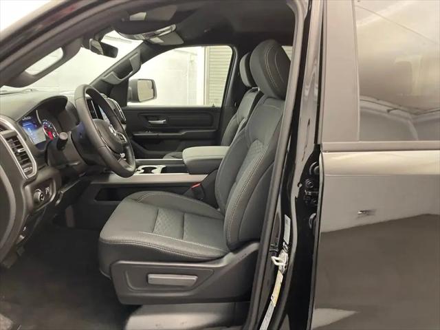 2026 Ram 1500 Express Crew Cab 4x4 5'7" Box