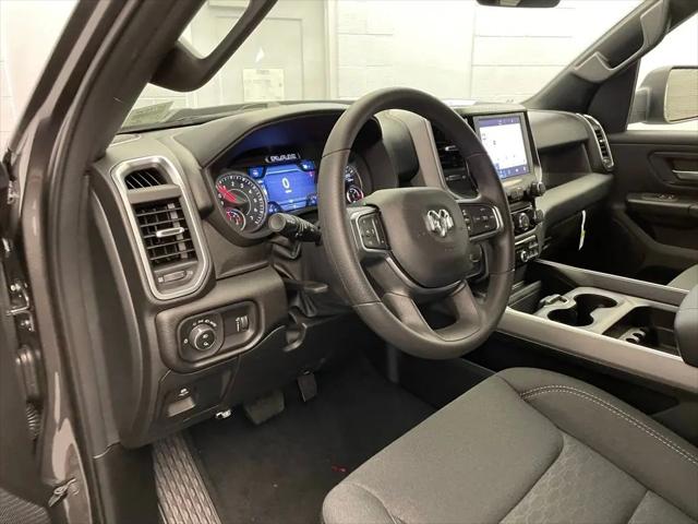 2026 Ram 1500 Express Crew Cab 4x4 57 Box