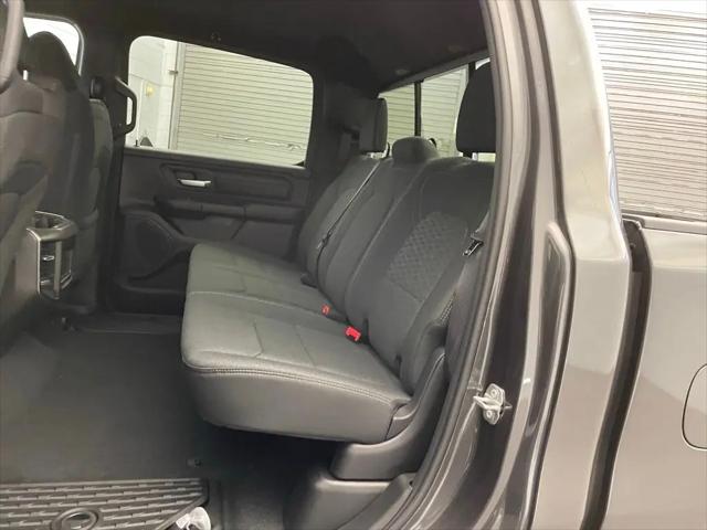 2026 Ram 1500 Express Crew Cab 4x4 57 Box
