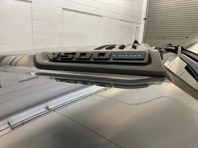 2026 Ram 1500 Express Crew Cab 4x4 57 Box