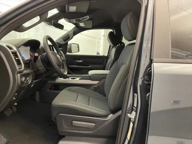 2026 Ram 1500 Express Crew Cab 4x4 57 Box