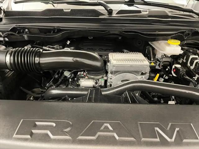 2026 Ram 1500 Express Crew Cab 4x4 57 Box