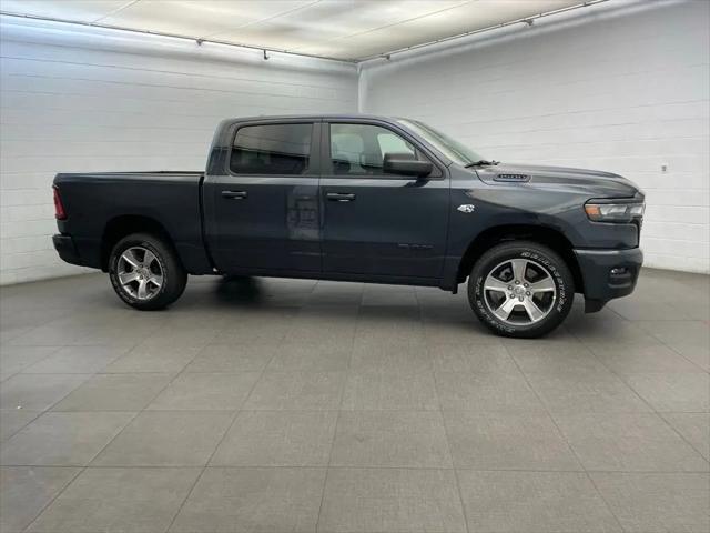2026 Ram 1500 Express Crew Cab 4x4 57 Box