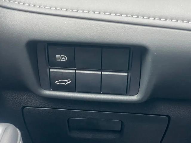 2025 Toyota Highlander Hybrid XLE