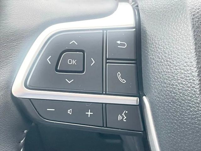 2025 Toyota Highlander Hybrid XLE