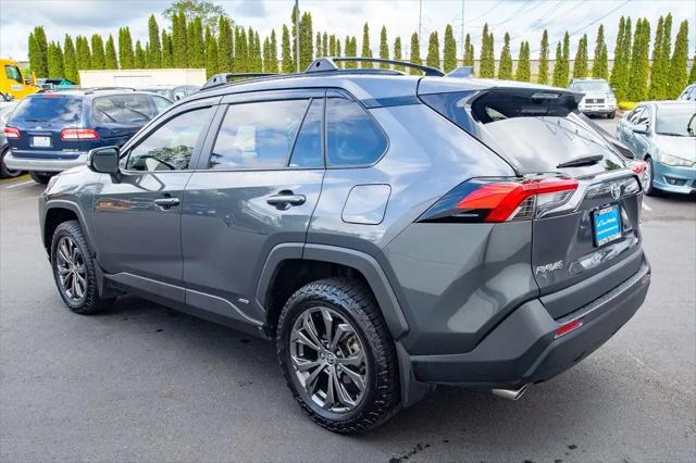 2022 Toyota RAV4 Hybrid XLE Premium