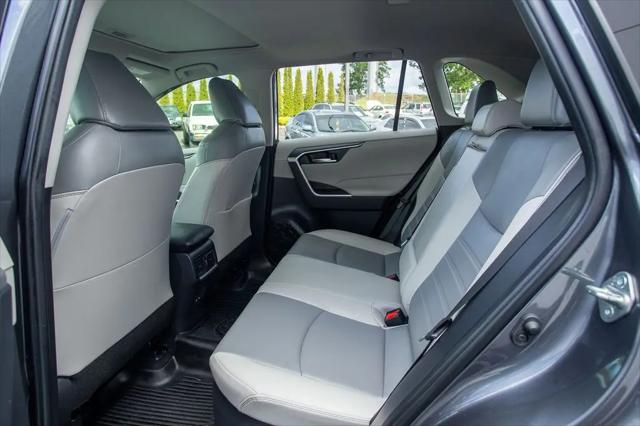 2022 Toyota RAV4 Hybrid XLE Premium