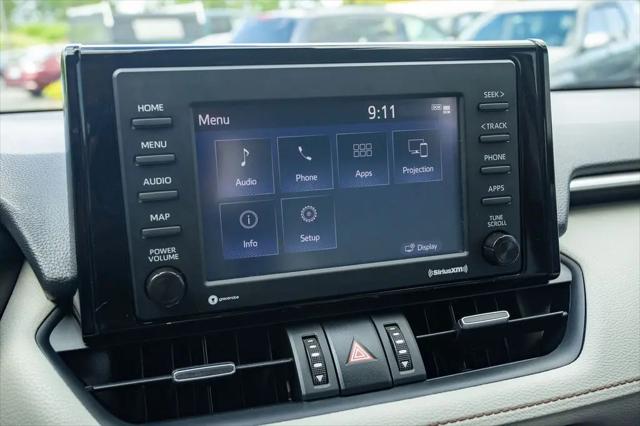 2022 Toyota RAV4 Hybrid XLE Premium