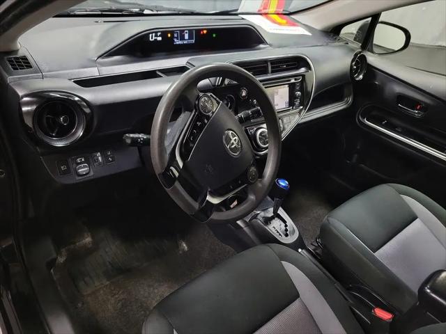 2019 Toyota Prius c L