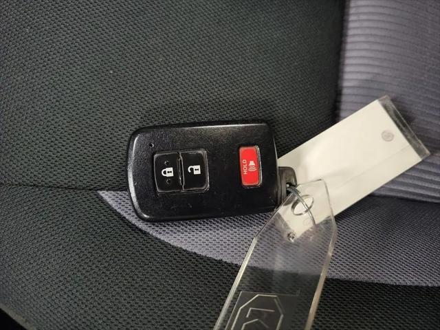 2019 Toyota Prius c L