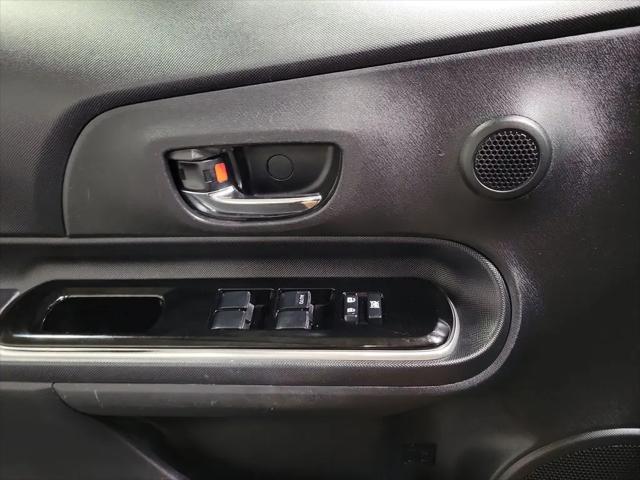 2019 Toyota Prius c L
