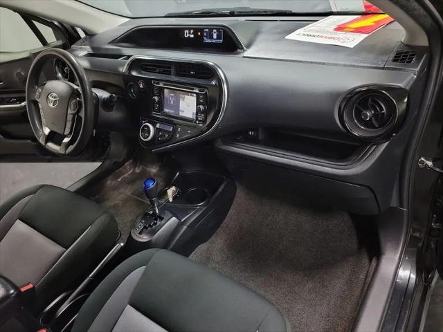 2019 Toyota Prius c L