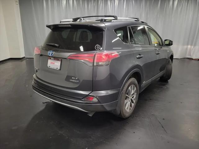 2017 Toyota RAV4 Hybrid LE Plus