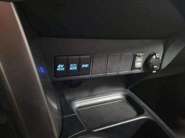2017 Toyota RAV4 Hybrid LE Plus